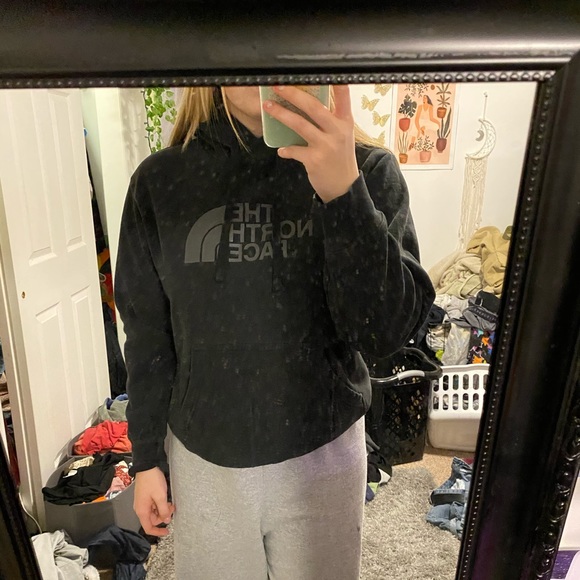 Sweatshirt - Picture 4 of 4